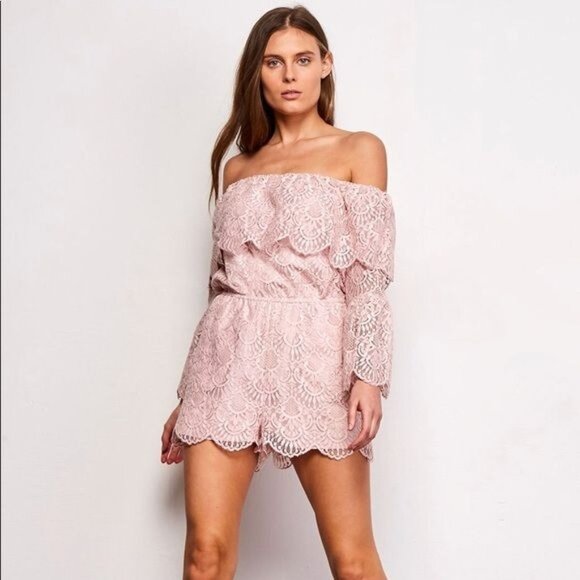 BB Dakota Kennedy Sz M Women's Pink Lace Romper jumpsuit long sleeve dusty pink - Picture 5 of 7